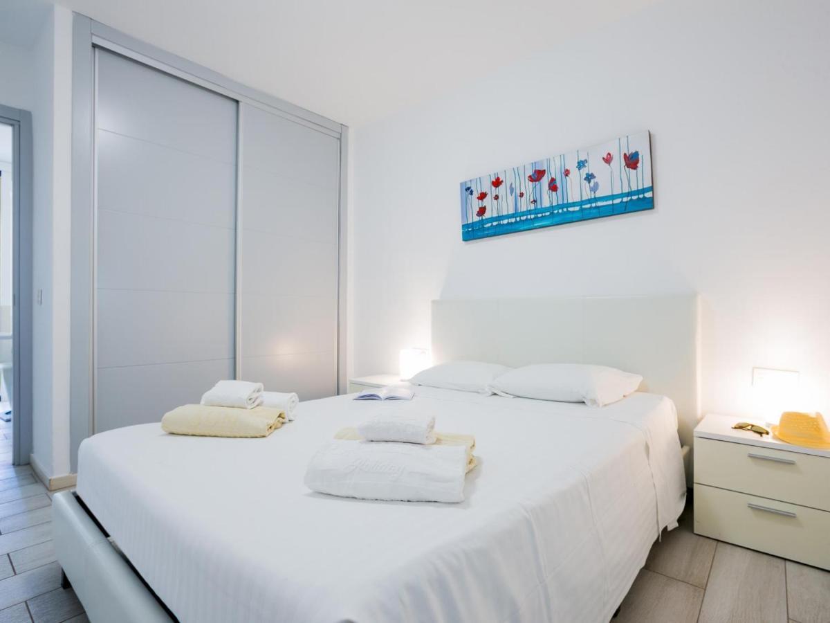 A13 Optimist Beautiful And Comfortable Playa de las Americas  Exterior foto